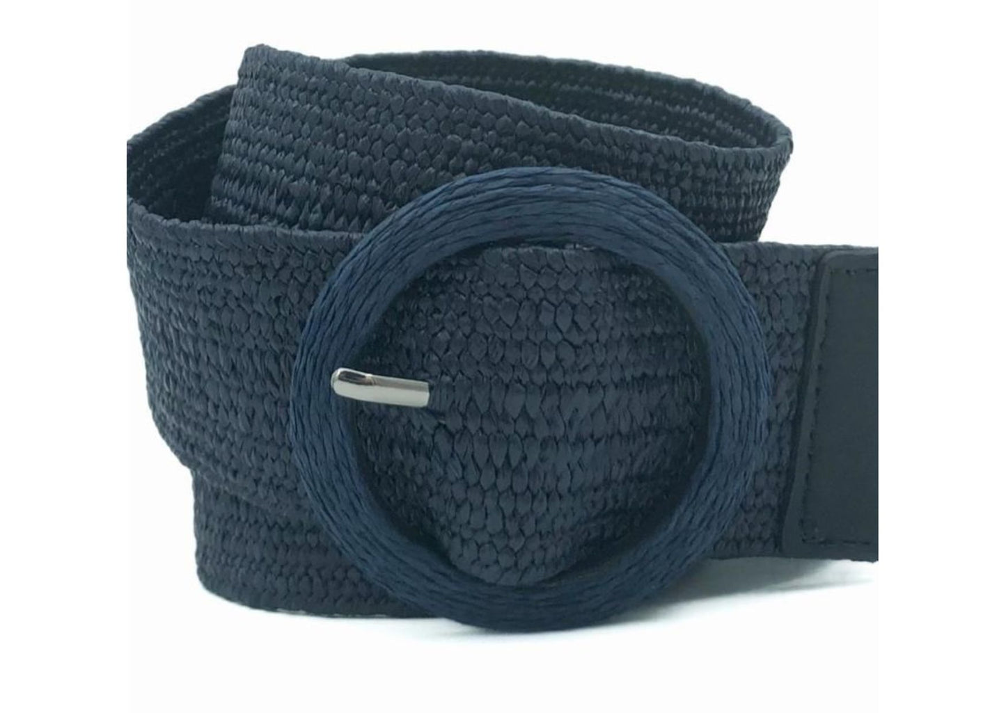 BLAUWE RAFFIA RIEM MET GROTE RONDE GESP VERKOOPPRIJS: 12,00,-