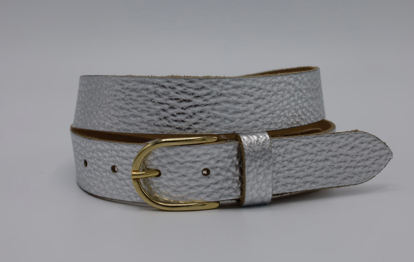 30MM BREDE ZILVEREN RIEM MET GOUDEN GESP VERKOOPPRIJS: 24,95,-