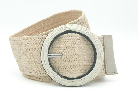 BEIGE RAFFIA RIEM MET GROTE RONDE GESP VERKOOPPRIJS: 12,00,-