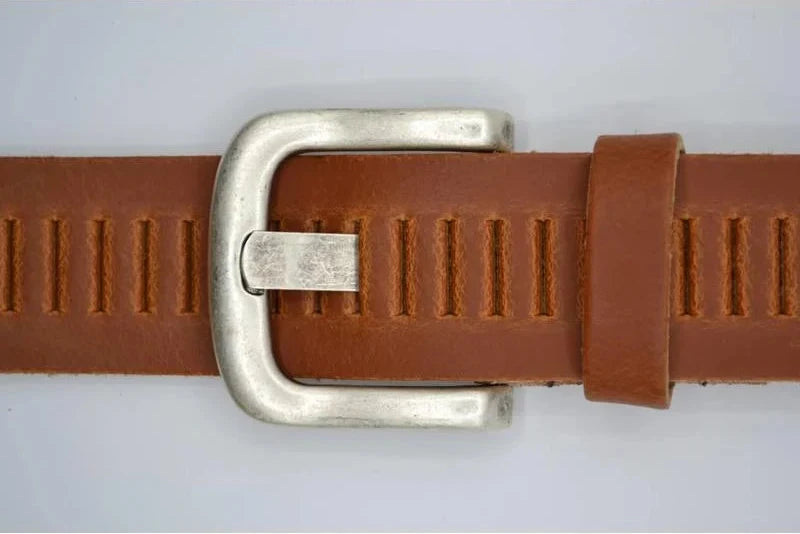 SPLIT LEREN RIEM 40mm COGNAC PERFORATIE RIEM VERKOOPPRIJS: 29,95,-