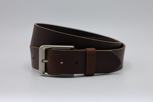 4CM BREDE BRUINE STOERE RIEM MET OUD ZILVEREN GESP VERKOOPPRIJS: 28,50,-