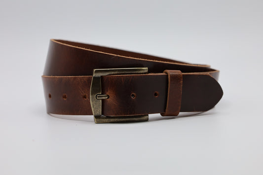 4CM BREDE BRUINE RIEM MET STRUCTUUR EN EEN MOOIE GESP VERKOOPPRIJS: 27,00,-