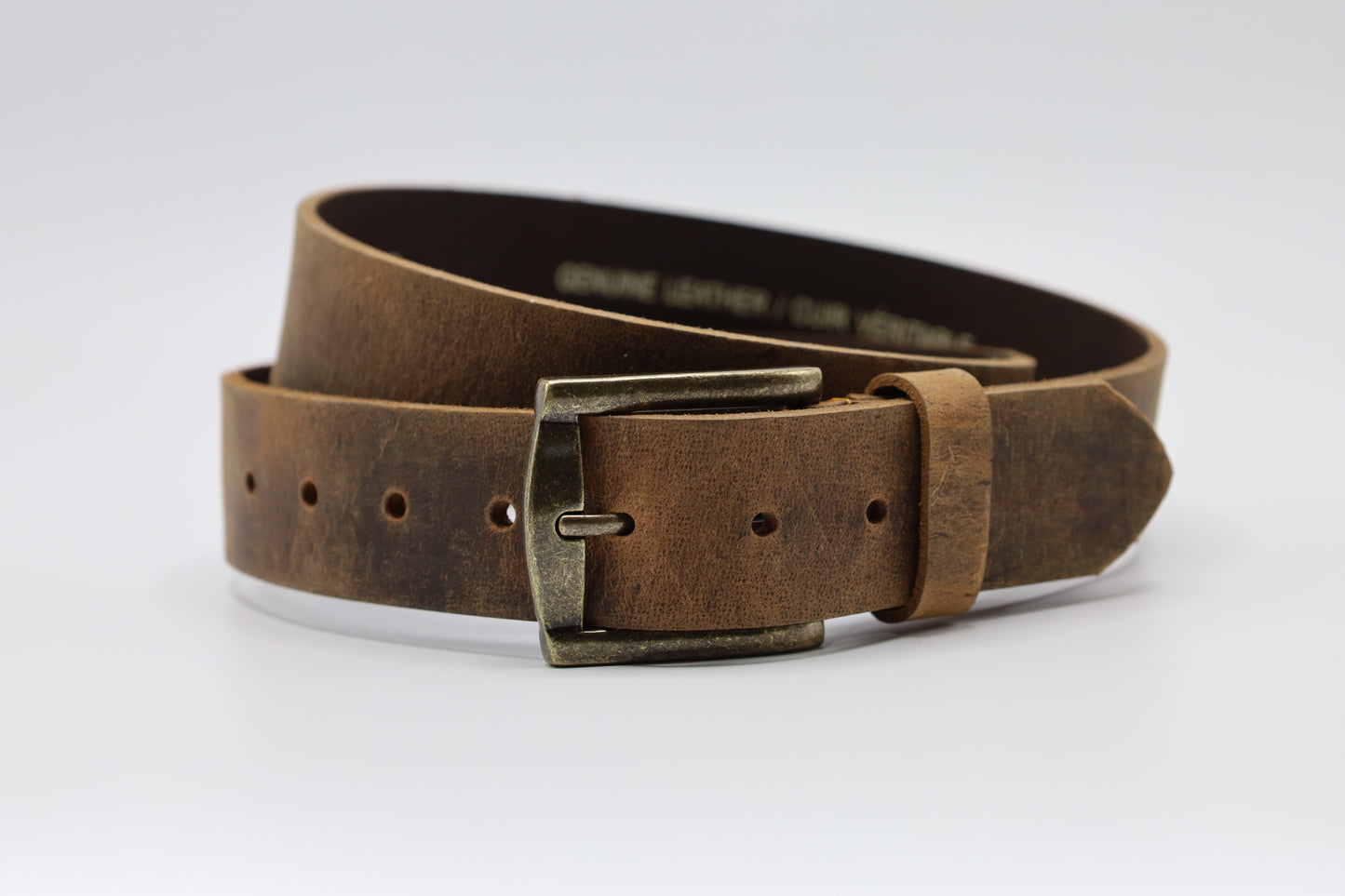 4CM BREDE PIRATE RIEM MET STRUCTUUR EN EEN MOOIE GESP VERKOOPPRIJS: 27,00,-