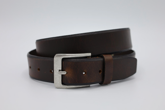 35MM BREDE CASUAL BRUINE RIEM VERKOOPPRIJS: 29,95,-