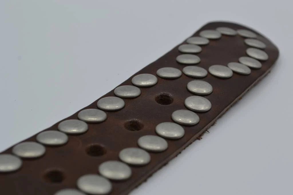 4CM BRUINE VOLLE STUDRIEM VAN ITALIAANS VOLNERF LEER VERKOOPPRIJS: 60,00,-