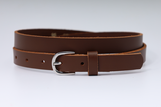 2CM BREDE NETTE COGNAC RIEM MET EEN MOOI AFGEWERKTE ZILVEREN RIEM VERKOOPPRIJS: 22,50,-