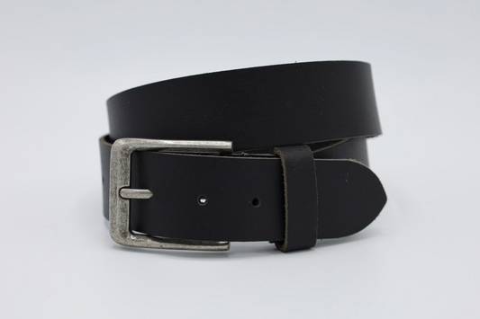 40MM BREDE STOERE ZWARTE RIEM MET OUD ZILVEREN GESP VERKOOPPRIJS: 24,95,-